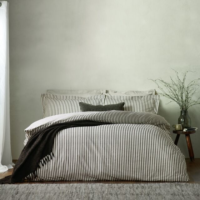 Yard Hebden Striped 100% Cotton Duvet Cover Set in Black - Size: Single - image 1