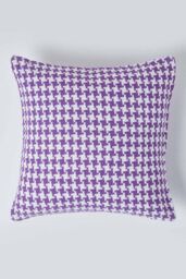 Homescapes Houndstooth 100% Cotton Cushion Cover in Purple - Size: 60 cm x 60 cm