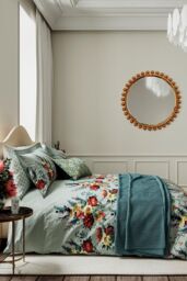 V & A 'Botanical Harmony' Cotton Duvet Cover Set in Teal - Size: Single - thumbnail 1