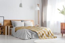 New Edge Blinds Comfy Check Collection Cotton Throw in Yellow - Size: 127 cm x 152 cm - thumbnail 5