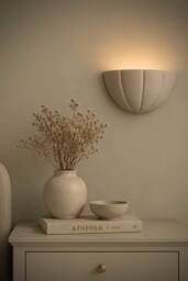 ValueLights Leonardo Scallop Curve Ceramic Flush Wall Sconce Light in Mid Grey - thumbnail 2
