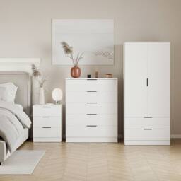Home Discount Vida Designs Trega 3Pc Bedroom Set(3Dr Bedside, 5Dr Chest, Wardrobe) in White