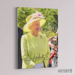 "Artery8 Queen Elizabeth II Signature Canvas Wall Art Print in Green - Size: W18"" x H24""" - thumbnail 2