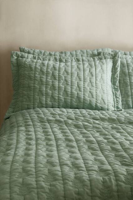 Pineapple Elephant 'Tamba Leaf' Pinsonic Quilted Oxford Pillowcase Pair in Green - image 1