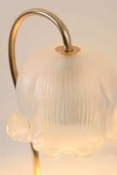 H&O Direct Flower-Shaped Glass Bedside Lamp Candle Warmer - thumbnail 6