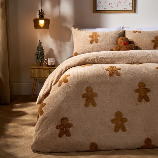 OHS Tufted Gingerbread Man Duvet Cover with Pillowcase Bedding Set in Natural - Size: Single - image 1