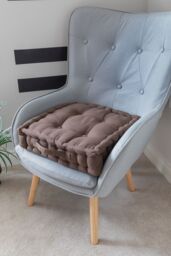 Snug City Chunky Booster Cushion in Chocolate - Size: 45 cm x 45 cm