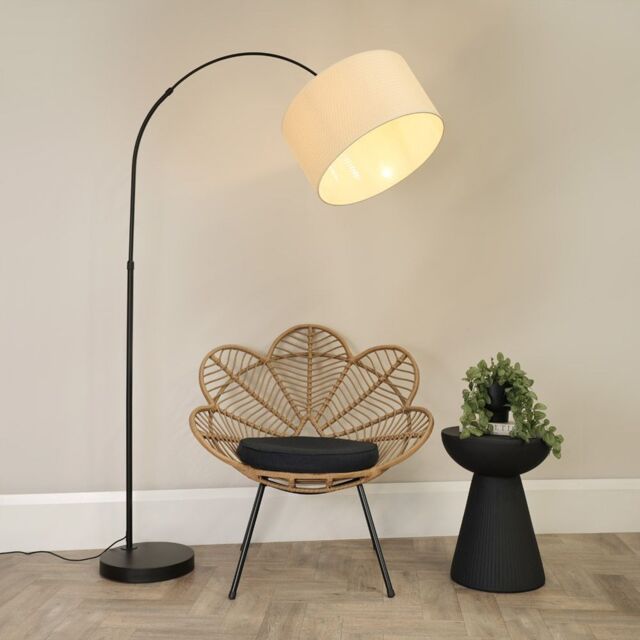 ValueLights Louis Black Arched Curved Floor Lamp with Natural Wicker ...
