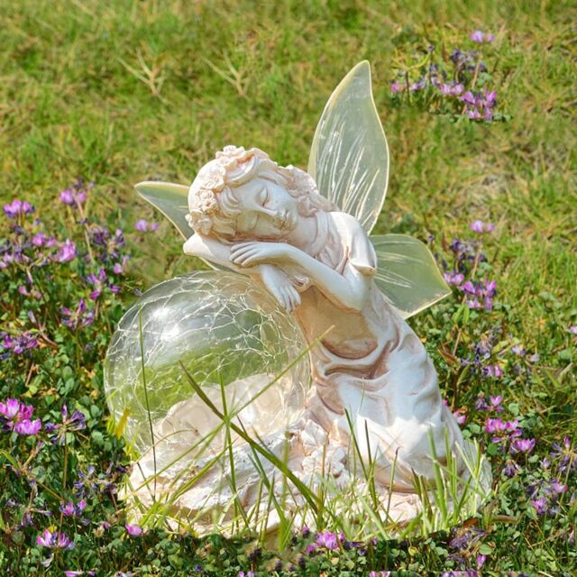 Obasyhig Solar Fairy Resin Lawn Right Light in White - image 1