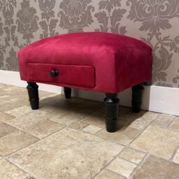 Minster Footstool with Drawer - Velvet - L25 x W45 x H28 cm - Red - Size: 1 Pack - thumbnail 1