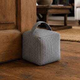FLAVORA Weighted Fabric Cube Door Stop in Grey - Size: 0.6m2 - thumbnail 6