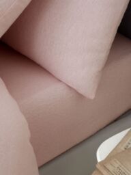Catherine Lansfield 'Brushed Cotton' Fitted Sheet in Pink - Size: Double Fitted - thumbnail 1
