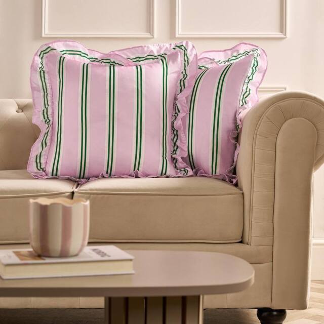 OHS 2 x Double Stripe Faux Linen Frill Cushion Covers in Pink - Size: 45 cm x 45 cm - image 1