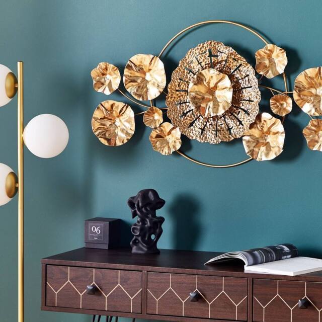 Wyld and Coco Gold Geometric Wall Sculpture Abstract Modern Glam 900 x 160 x 500cm - Size: 900 x 160 x 500 cm - image 1