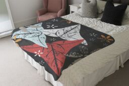 Benjamin Tate Design Leaves & Flowers Autumn Pattern Blanket in Natural - Size: 120 cm x 150 cm - thumbnail 3