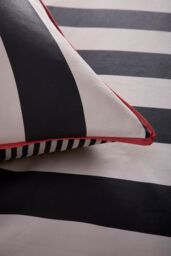 Laurence Llewelyn-Bowen 'Festivo Circus Stripe' Striped Print 100% Cotton Duvet Cover Set in Black - Size: King - thumbnail 3