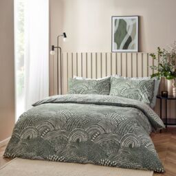 HOEM Nola Abstract Duvet Cover Set in Olive - Size: King - thumbnail 4
