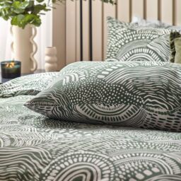 HOEM Nola Abstract Duvet Cover Set in Olive - Size: King - thumbnail 3