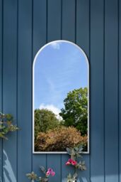MirrorOutlet White Metal Framed Arched Leaner/Wall Garden Mirror (140CM X 70CM) - Size: 1 Pack