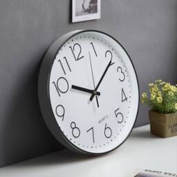 "KORVIXA 12"" Modern Plastic Glass Wall Clock in White - Size: 100 cm" - thumbnail 4