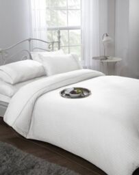 New Edge Blinds Carlton Collection Duvet Set in White - Size: Double - thumbnail 1