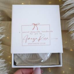 Amaya Rose Ltd Personalised In Memory of Feather Round Christmas Bauble Gift Boxed in Clear - thumbnail 7