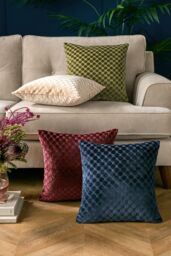Soiree 'Velvet Spot' Plain Dyed Jacquard Velvet Filled Cushion in Burgundy - Size: 43 cm x 43 cm - thumbnail 4