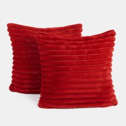 OHS 2 x Faux Fur Thick Rib Cushion Covers in Red - Size: 45 cm x 45 cm - thumbnail 3