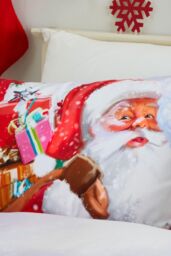 Fusion 'Santa & Snowy' Christmas Print Duvet Cover Set - Size: Double - thumbnail 2