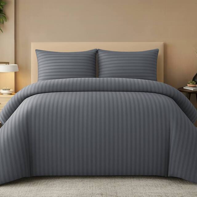 Grace Embossed Satin Stripe Duvet Cover Sets Ultrasoft Quilt Cover in Grey - Size: Super King - image 1
