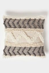 Homescapes Lindi Handwoven Tufted Cream Kilim Cushion - Size: 45 cm x 45 cm