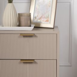 OHS Ribbed Bedside Table Modern Bedroom 3 Draw Office Nightstand in Natural - thumbnail 3