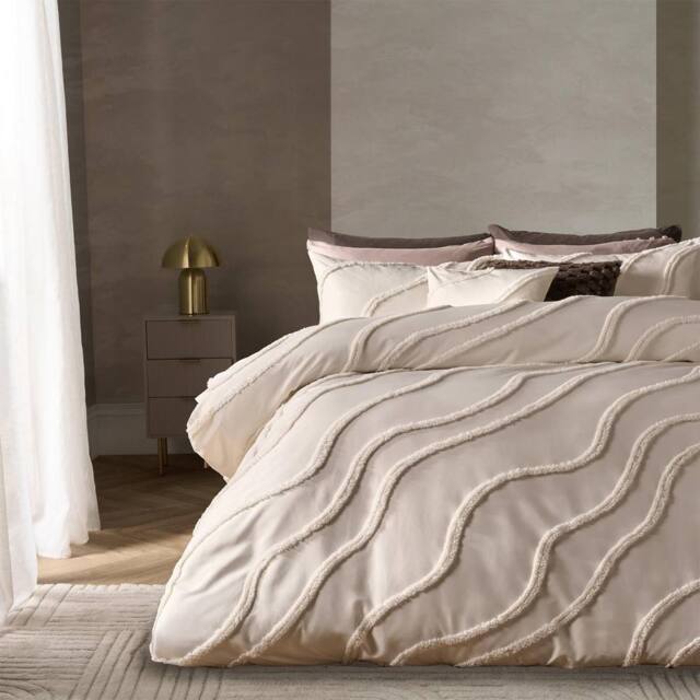 OHS Tufted Contour Bedding Set Duvet Cover with Pillowcase in Ivory - Size: Double - image 1