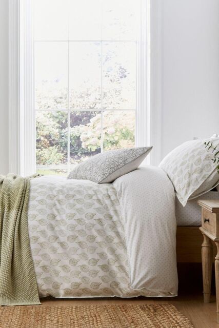 Murmur 'Georgia' Cotton Percale Duvet Cover Set in Green - Size: King - image 1