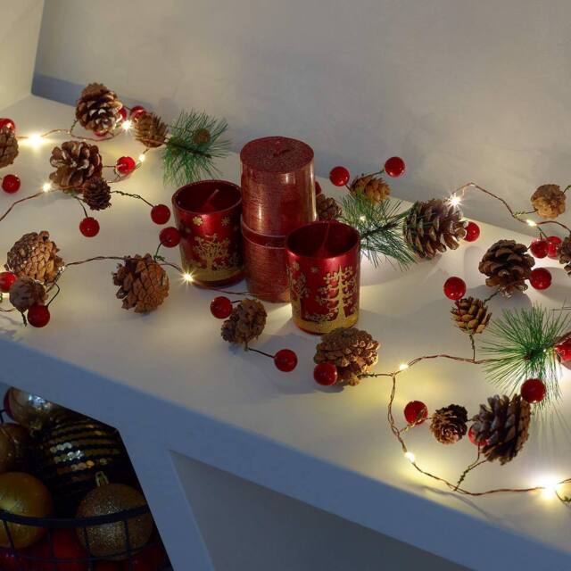 Globrite Christmas Garland 6.5ft/2M Pre Lit Decoration with 20 LEDs Fireplace Indoor in Warm White - image 1