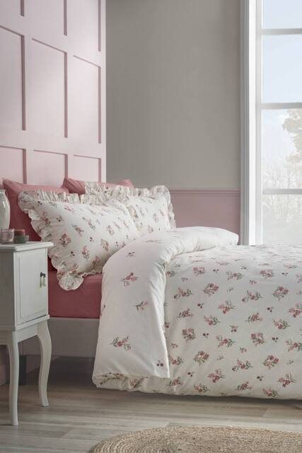 Catherine Lansfield Brushed Ditsy Floral Cotton Reversible Duvet Cover Set in Pink - Size: Double - image 1