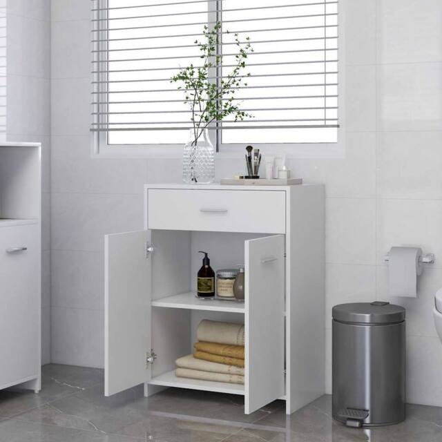 Berkfield Home Sturdy Bathroom Cabinet White 60x33x80 cm Engineered Wood - Size: 60 x 33 x 80 cm - image 1