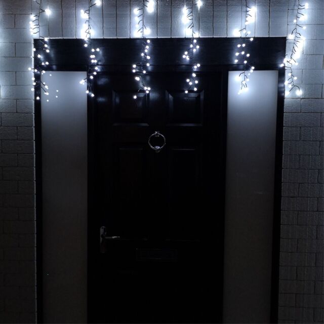 Samuel Alexander 4.8m x 0.5m 425 LED Frosted Cluster Curtain Christmas Lights in White - image 1