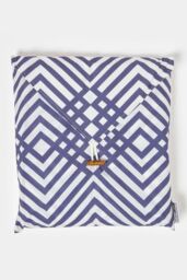 Homescapes Geometric Digitally Printed Cotton Duvet Cover Set in Indigo - Size: Double - thumbnail 5