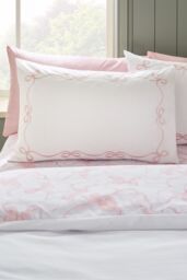 Catherine Lansfield 'Bow Embroidery' Duvet Cover Set in Pink - Size: Single - thumbnail 3