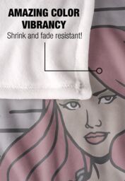 DC Comics Batman The Poison Ivy Mugshot Blanket 152 x 127 cm in White - thumbnail 4