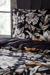 Edinburgh Weavers Lavish 200 Thread Count Floral Piped Cotton Sateen Duvet Cover Set in Black - Size: King - thumbnail 2