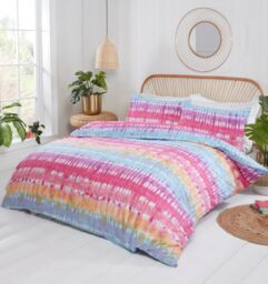 Rapport Home Tie Dye Polycotton Duvet Cover Set With Pillowcase in Pink - Size: King - thumbnail 1