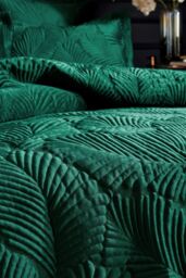 Paoletti Palmeria Quilted Velvet Duvet Cover Set in Emerald - Size: Single - thumbnail 2