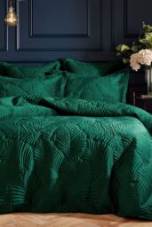 Paoletti Palmeria Quilted Velvet Duvet Cover Set in Emerald - Size: Single