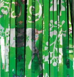Netagon Shimmer Tinsel Curtain Reindeer Christmas Tree Design 3M x 1M Green - thumbnail 8
