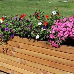 Woven Wood 1.2m Pine Raised Trough Planter in Natural - thumbnail 5