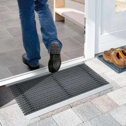Nicoman Aluminium Barrier Dirt-Trapper Door Mat Grey Brush 60cm x 40cm - Size: 40 cm x 60 cm - thumbnail 4