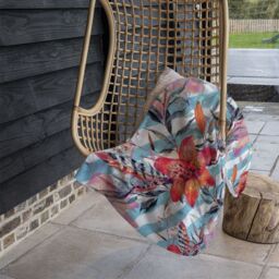 Benjamin Tate Design Bouquet Of Watercolor Tiger Lilies Blanket in Natural - Size: 120 cm x 150 cm - thumbnail 4