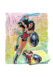 Wonder Woman Comic Character Silky Touch Super Soft Throw Blanket 152 X 127 cm in White - thumbnail 2